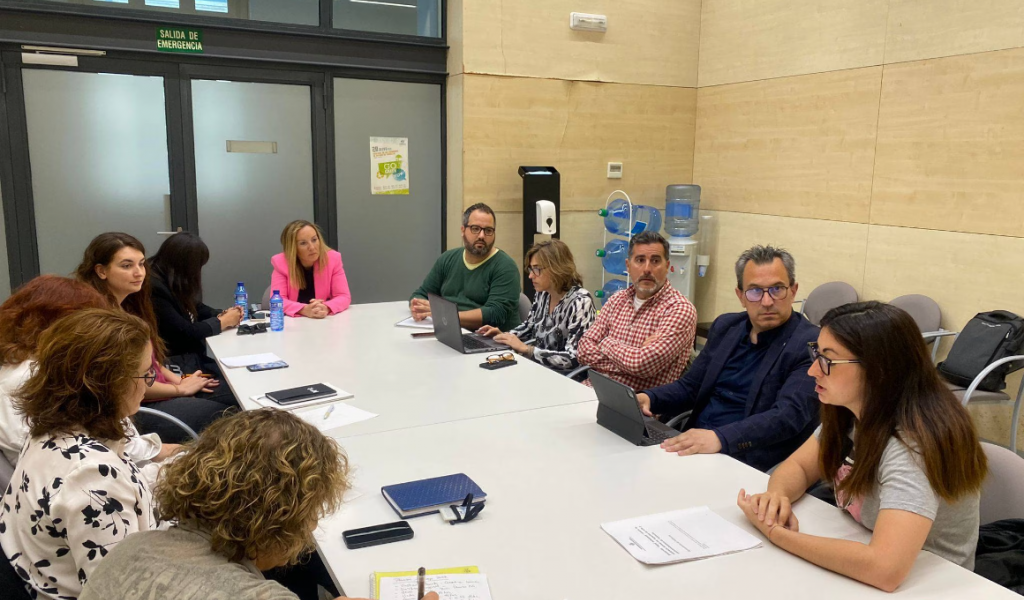 El sector del ocio y la hostelería respalda el protocolo contra agresiones sexuales en espacios de ocio redactado por el Ayuntamiento de València