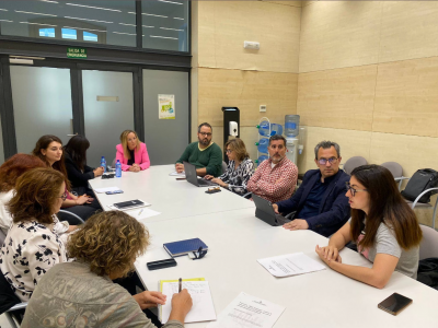 El sector del ocio y la hostelería respalda el protocolo contra agresiones sexuales en espacios de ocio redactado por el Ayuntamiento de València