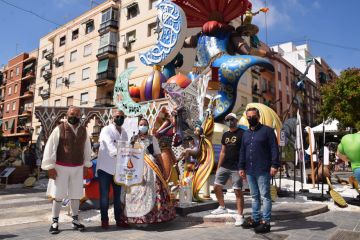 La Falla Duque de Gaeta – Puebla de Farnals recibe el PREMI FESTUR AL MILLOR NINOT TURÍSTIC 2021